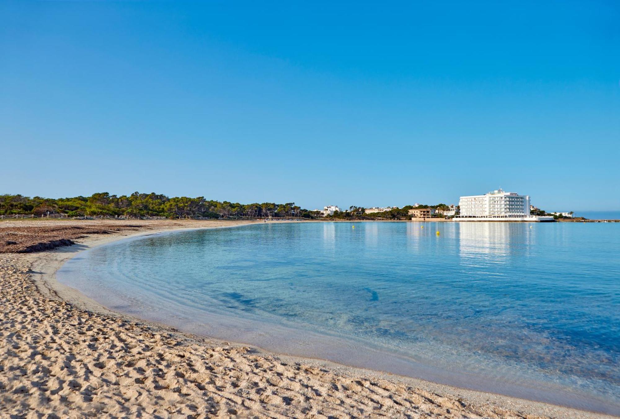 Hotel Universal Marques 4*
